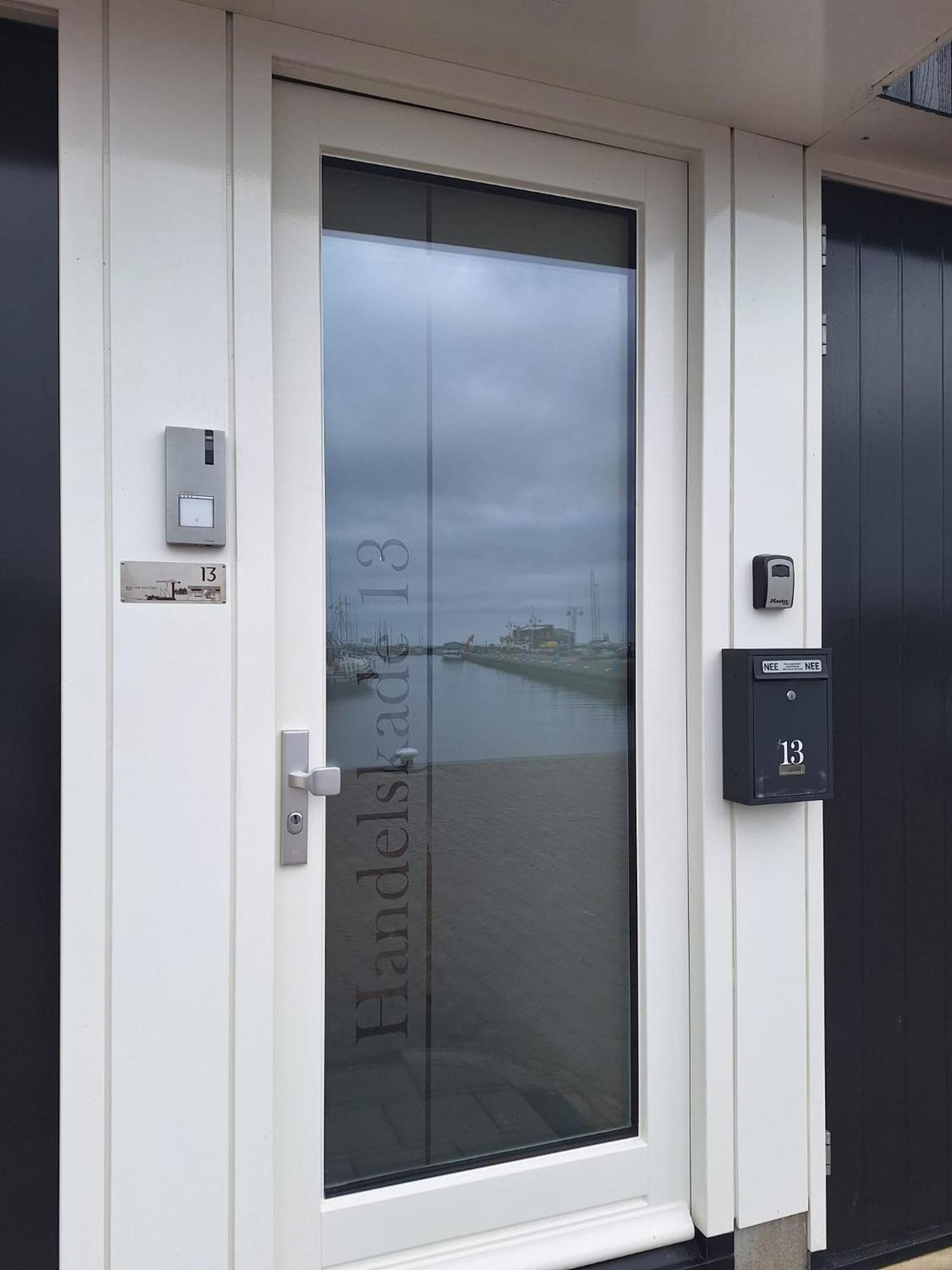 Bij De Haven Op Urk Apartment Exterior photo